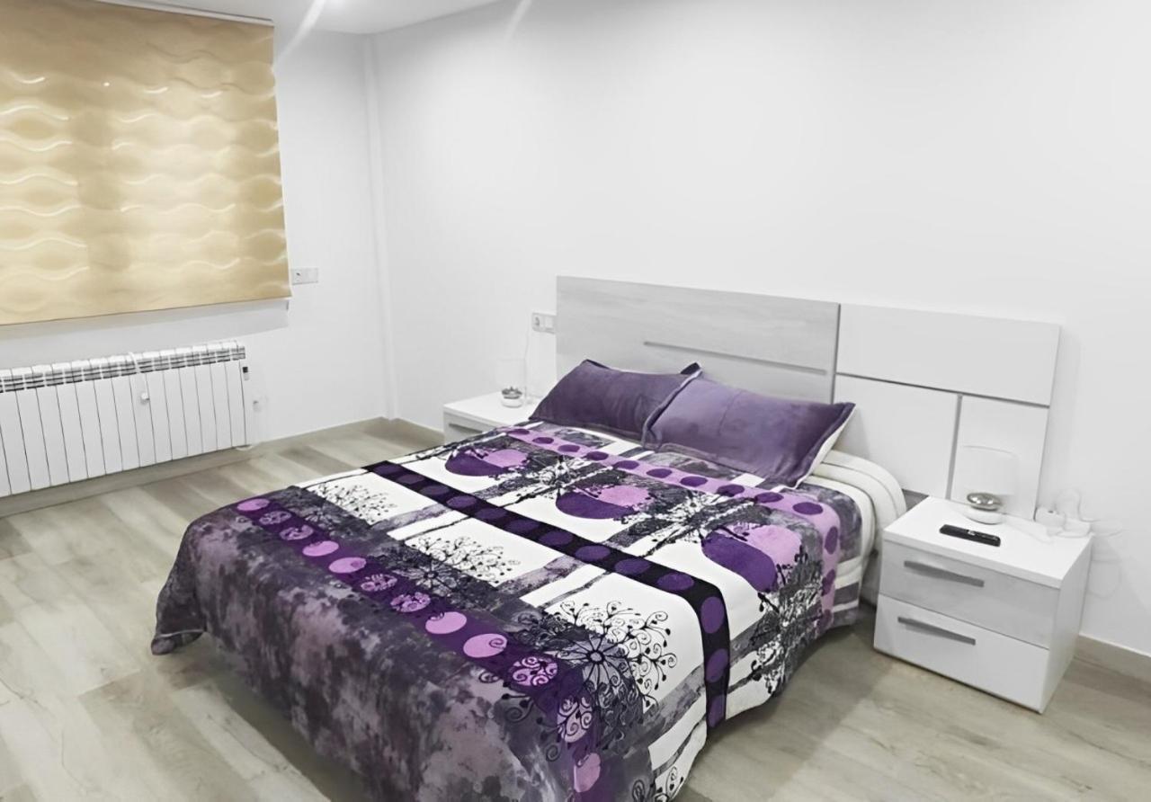 Recomendado Wifi 12 Min Ayto 4 Habs Dobles Parking Oviedo Eksteriør bilde